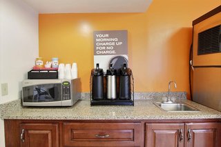 Motel 6 Willoughby, Oh - Cleveland,Lake County>>Cleveland,2 star