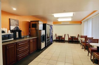 motel 6 willoughby oh cleveland