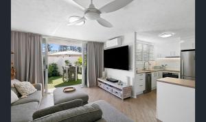 mandolin beachfront resort