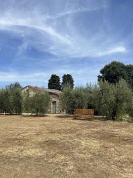tenuta torre rossa farm and apartments