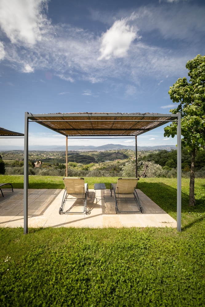 tenuta torre rossa farm and apartments