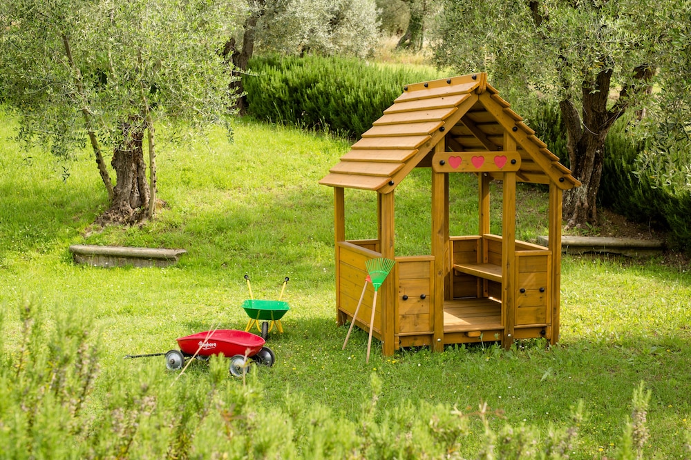 tenuta torre rossa farm and apartments
