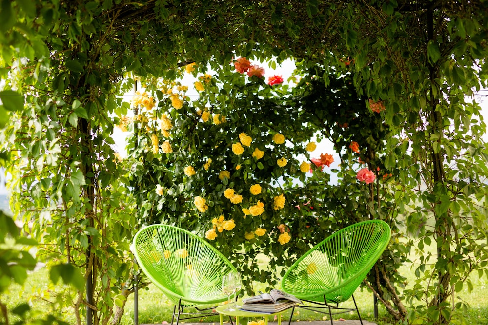 tenuta torre rossa farm and apartments