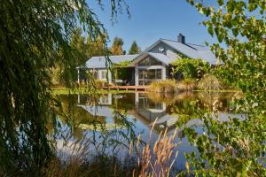 Matuka Luxury Lodge,Canterbury>>Ben Ohau,5 star