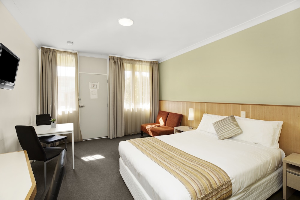 adelaide road motor lodge