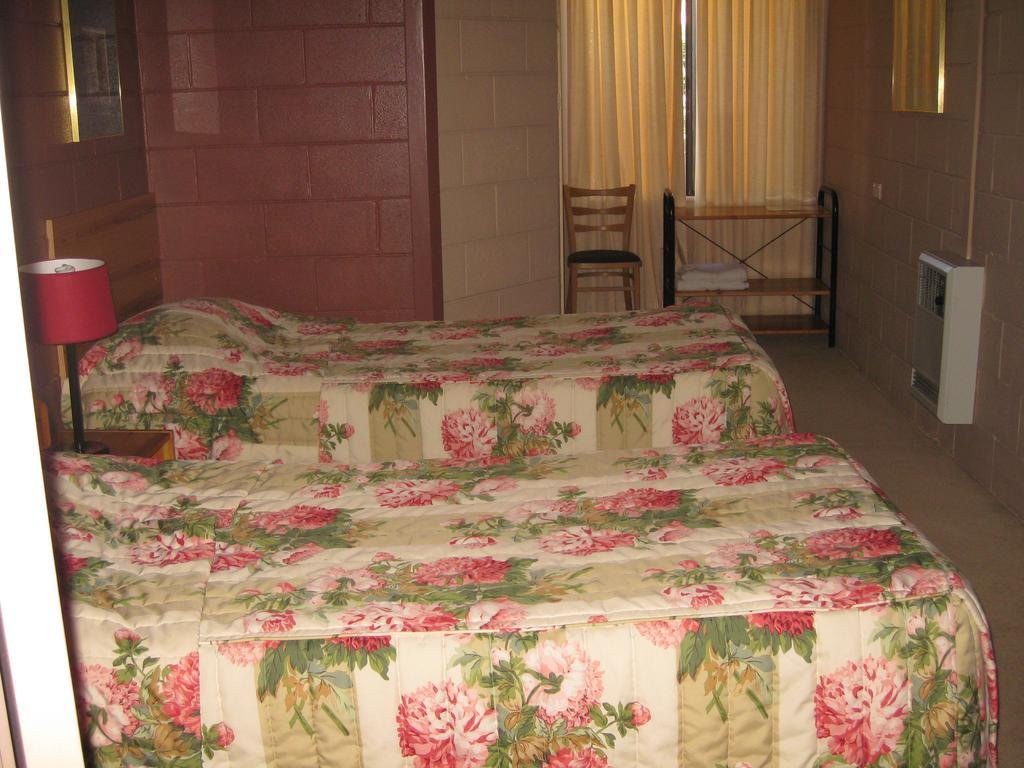 cottonwood lodge