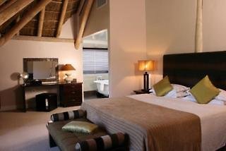 Mont Rochelle Hotel & Vineyard,Cape Winelands>>Cape Town,5 star