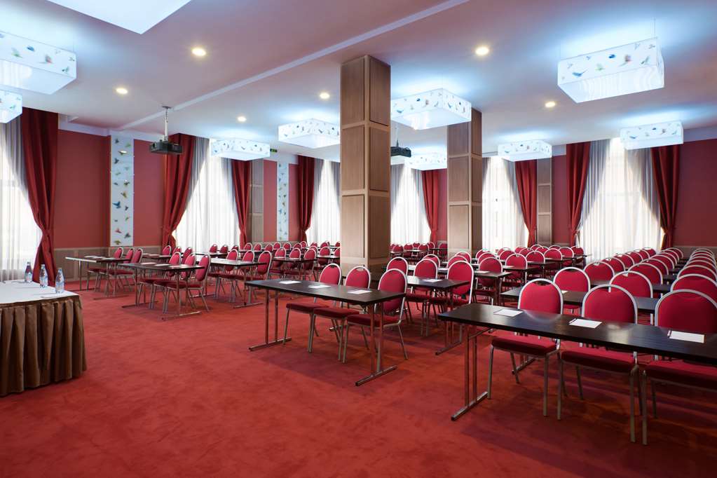 golden tulip rosa khutor