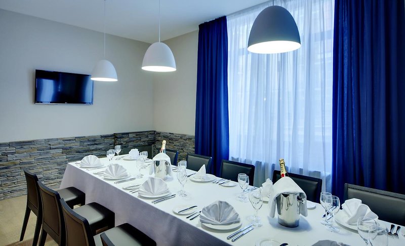 golden tulip rosa khutor