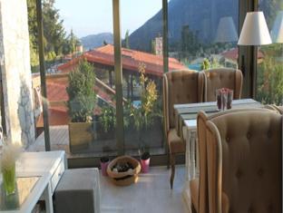 boutique hotel skamnos