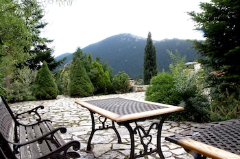 boutique hotel skamnos