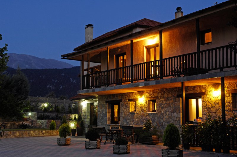 boutique hotel skamnos