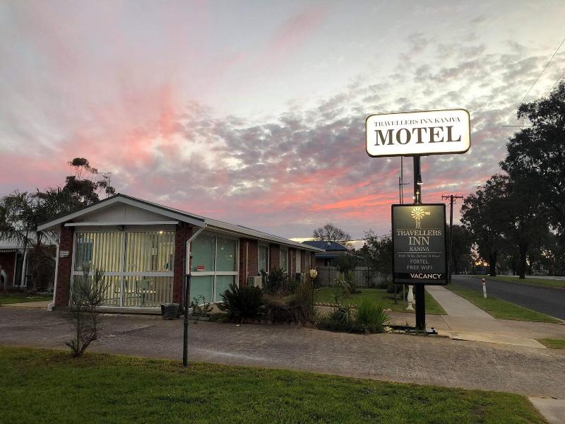 travellers inn kaniva