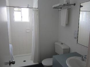 the resort dolphin heads