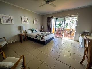 The Resort @ Dolphin Heads,Brampton Island>>Blacks Beach,4 star
