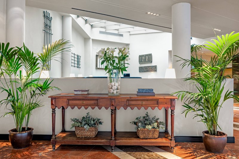 hotel palacio de santa paula autograph collection