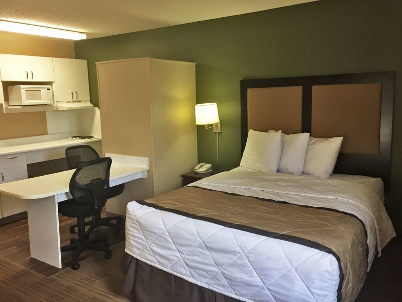 extended stay america select suites greenville airport