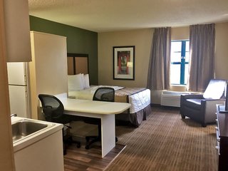 extended stay america select suites greenville airport