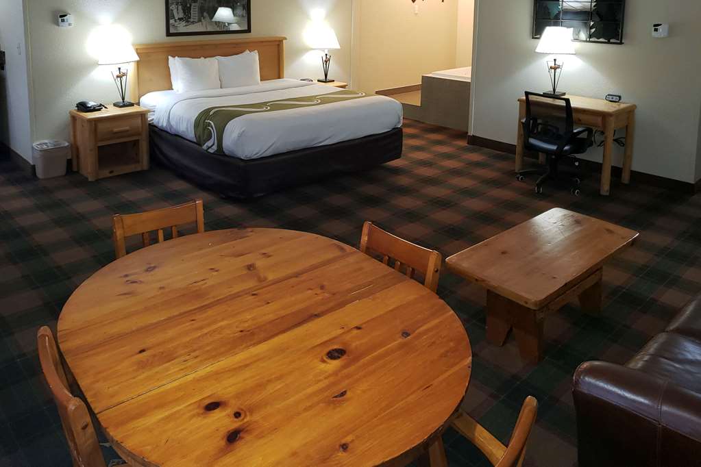quality inn west branch