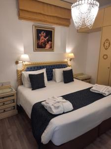 Forest Park Hotel,Near Millomeris Waterfalls,4 star