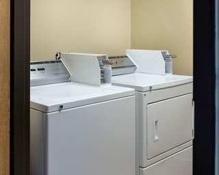 Quality Inn,Greenville>>Cleveland,2.5 star