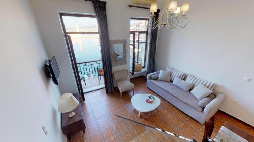 porto enetiko suites