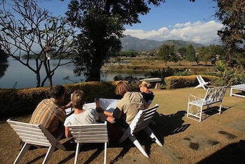 fish tail lodge