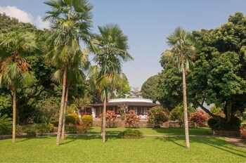 fish tail lodge