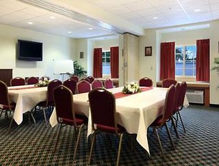 Microtel Inn & Suites By Wyndham Port Charlotte/Punta Gorda,Charlotte Harbor>>Charlotte,3 star