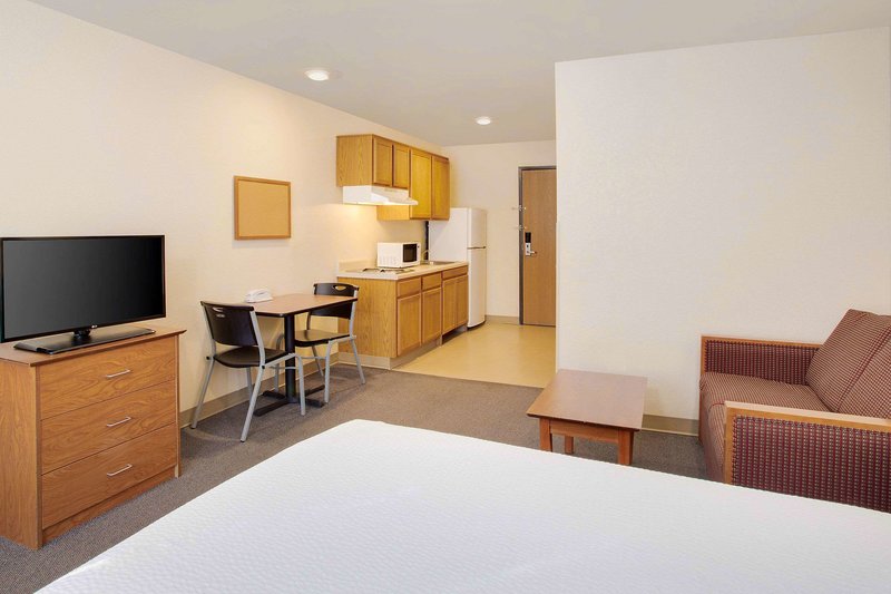extended stay america select suites montgomery