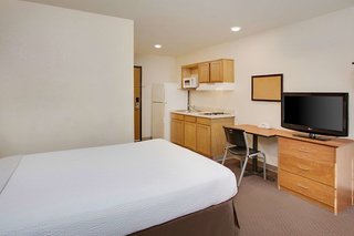 extended stay america select suites montgomery