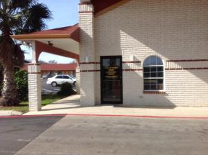 luxury inn and suites seaworld lackland