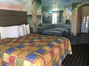 luxury inn and suites seaworld lackland