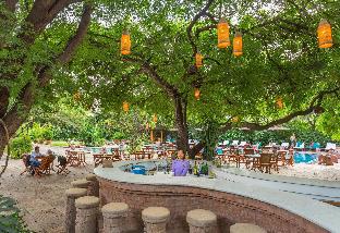 the hotel tharabar gate