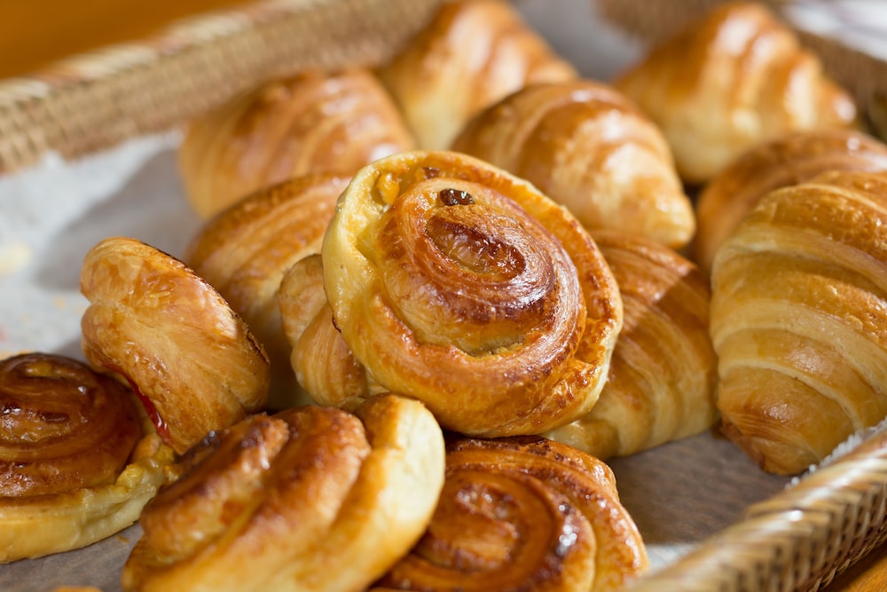 the hotel tharabar gate