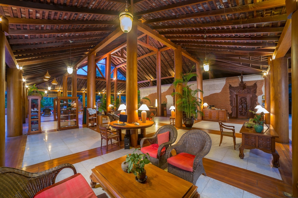 the hotel tharabar gate