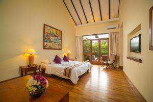 the hotel tharabar gate