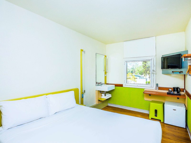 ibis budget newcastle