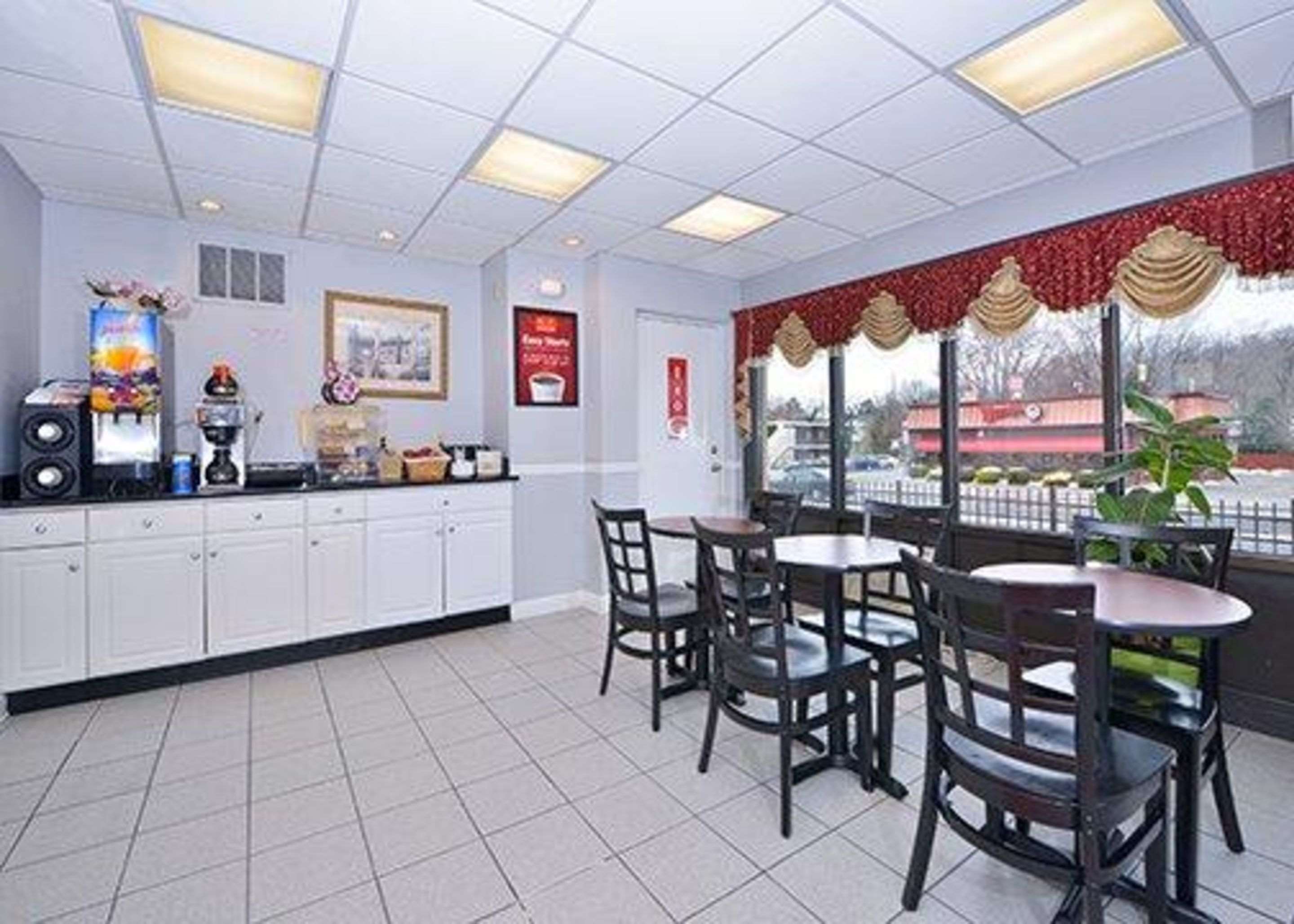 bellmawr economy inn