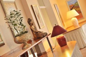 Hotel-Img
