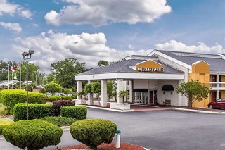 Quality Inn Greenville Near University,North Carolina>>Greenville,3 star
