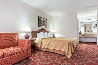 Quality Inn Greenville Near University,North Carolina>>Greenville,3 star