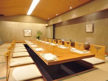 fukuyama new castle hotel