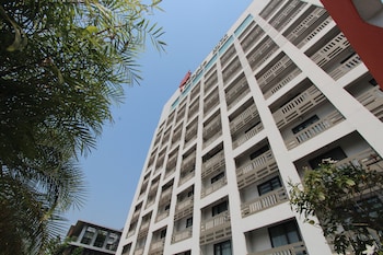 maple hotel