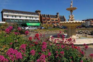 Dalmeny Resort Hotel,Near Ashton Gardens,4 star