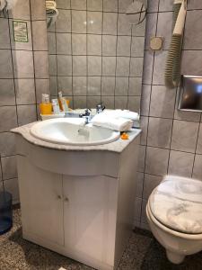 Hotel Goldenes Lamm,Near Municipal Museum,3 star