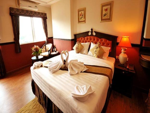 the airport greenery hotel