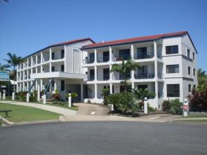Lamor Apartments,Lammermoor>>Capricorn,4 star