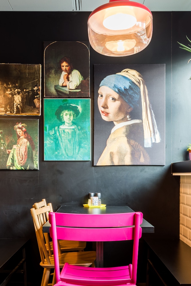 qbic hotel amsterdam wtc