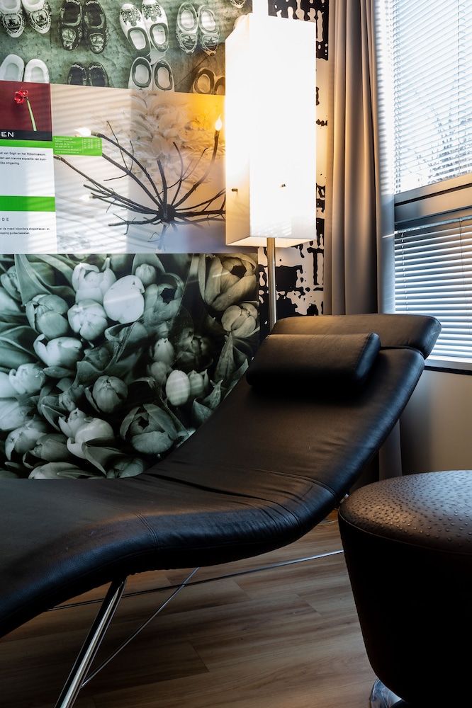 qbic hotel amsterdam wtc